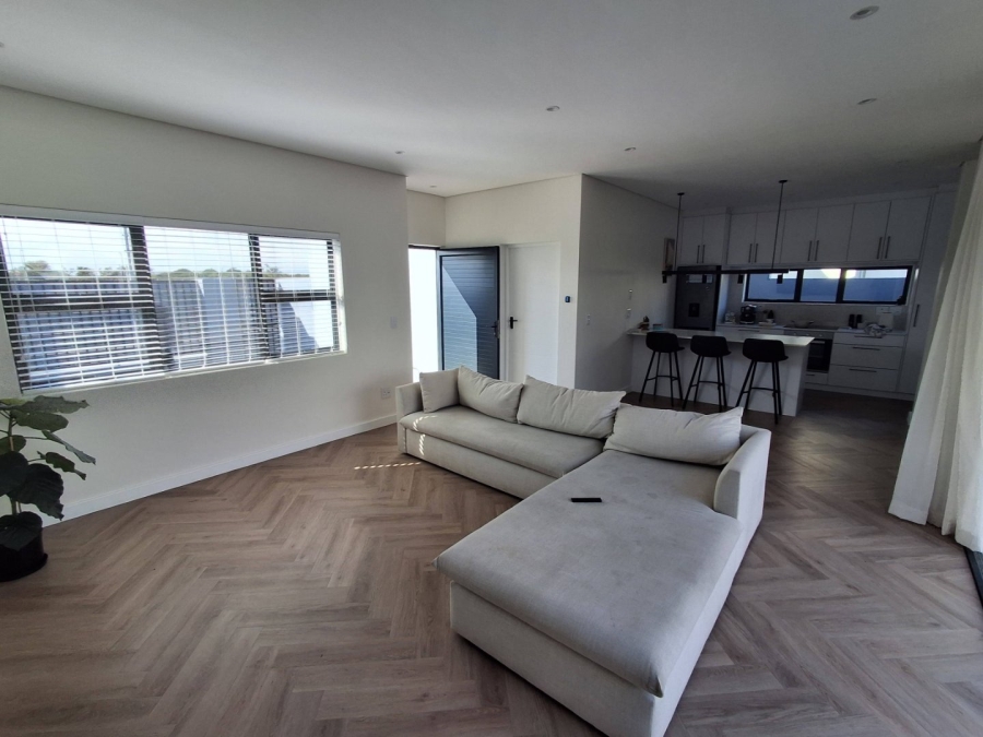 3 Bedroom Property for Sale in Sandown Western Cape